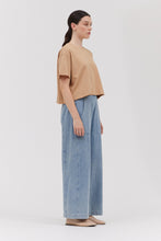 Load image into Gallery viewer, Finn Tee | Nougat