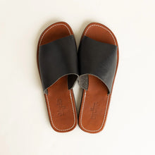 Load image into Gallery viewer, Adelisa & Co. Verano Slide | Black