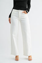 Load image into Gallery viewer, Just Black Denim Mid Rise Slim Wide Leg | Off White