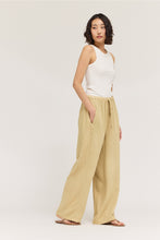 Load image into Gallery viewer, Tencel Seam Pants | Green Moss