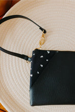 Load image into Gallery viewer, BYTAVI Nary Wristlet Wallet | 3 Styles Available