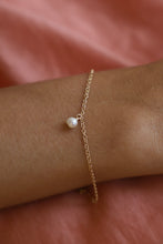 Load image into Gallery viewer, St. Tropez Chain Bracelet