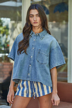 Load image into Gallery viewer, Mariner Chambray Button-Up