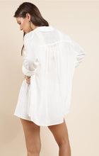 Load image into Gallery viewer, So Cal Button Up Shirt | White