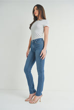 Load image into Gallery viewer, JBD Longer Length Slim Straight | Medium Wash