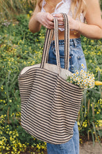 Load image into Gallery viewer, Paris Shoulder Bag | 2 Colors Available