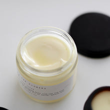 Load image into Gallery viewer, Among the Flowers Petal Face Cream