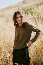 Load image into Gallery viewer, Scallop Sweater | Tapenade