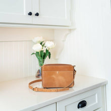 Load image into Gallery viewer, Elevate Nomad Crossbody Bag | Camel
