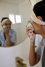 Load image into Gallery viewer, Me Mother Earth Konjac Sponge Multipack- Biodegradable and Zero Waste Beauty