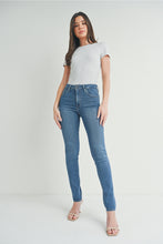 Load image into Gallery viewer, JBD Longer Length Slim Straight | Medium Wash