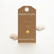 Load image into Gallery viewer, Scallop Shell and Pearl Station Chain Necklace