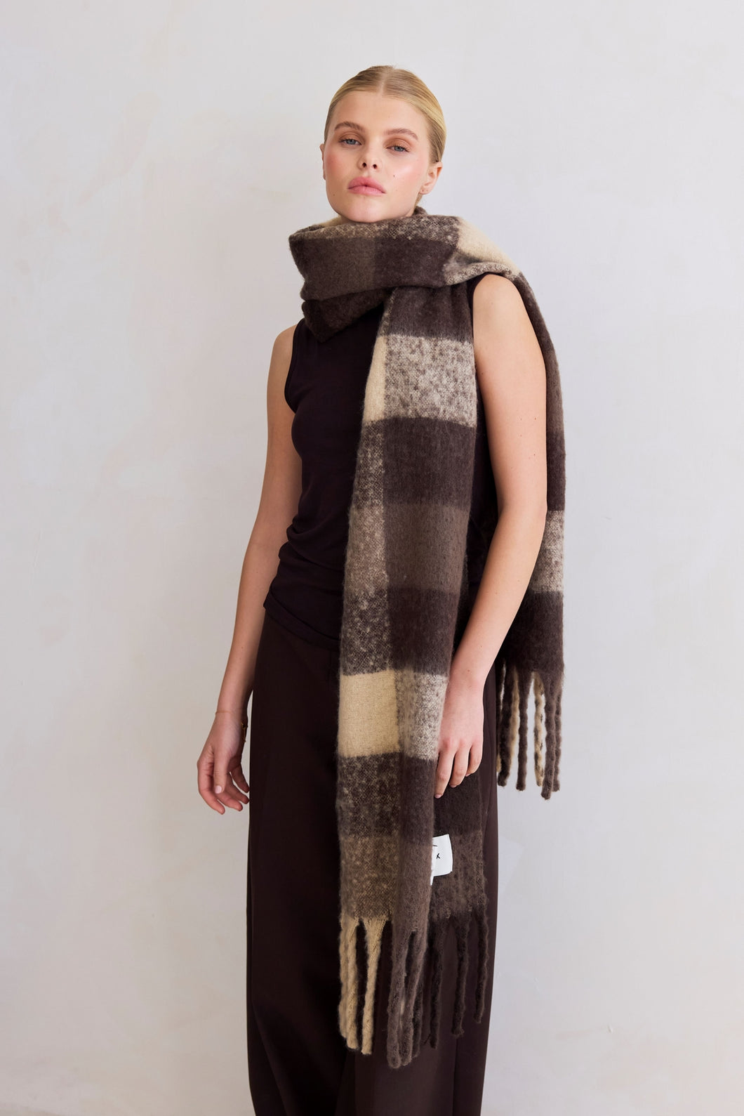 The Reykjavik Scarf | Brown Check