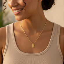 Load image into Gallery viewer, Lenny &amp; Eva Storytellers Necklace | Cross
