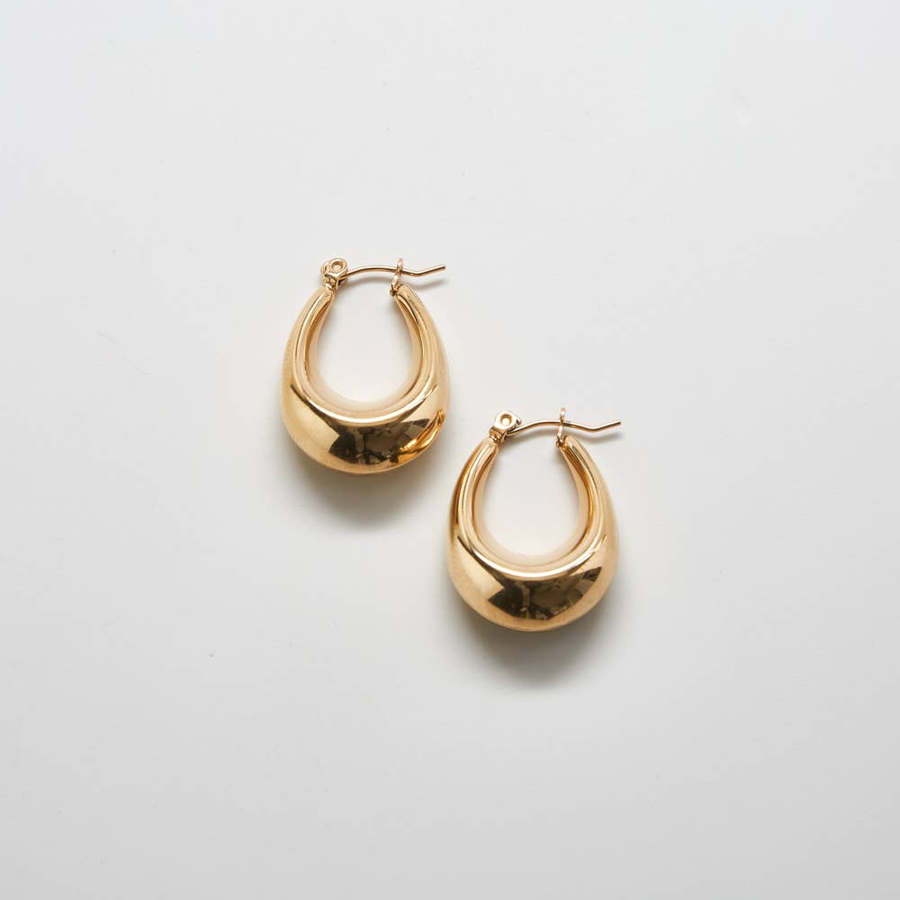 Admiral Row Gold Oval Hoop Earrings