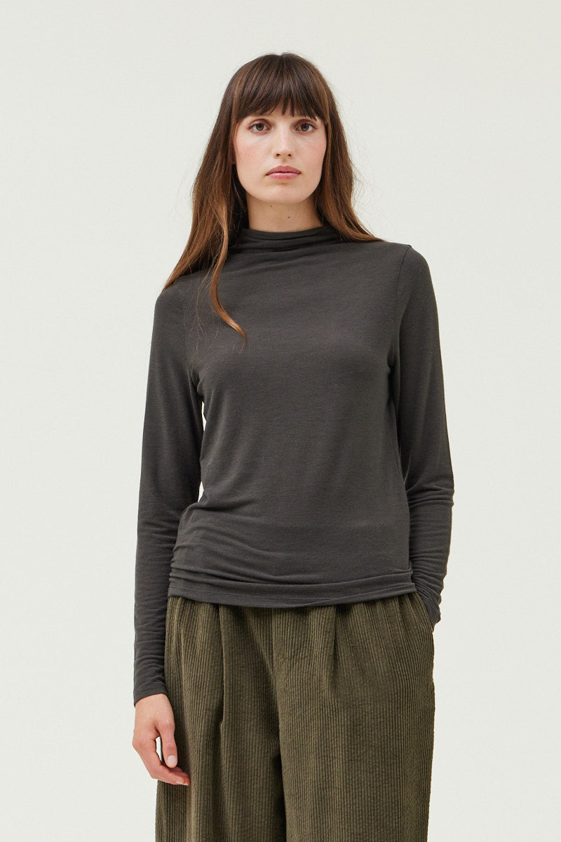 Riley Turtleneck Jersey Top | Coal