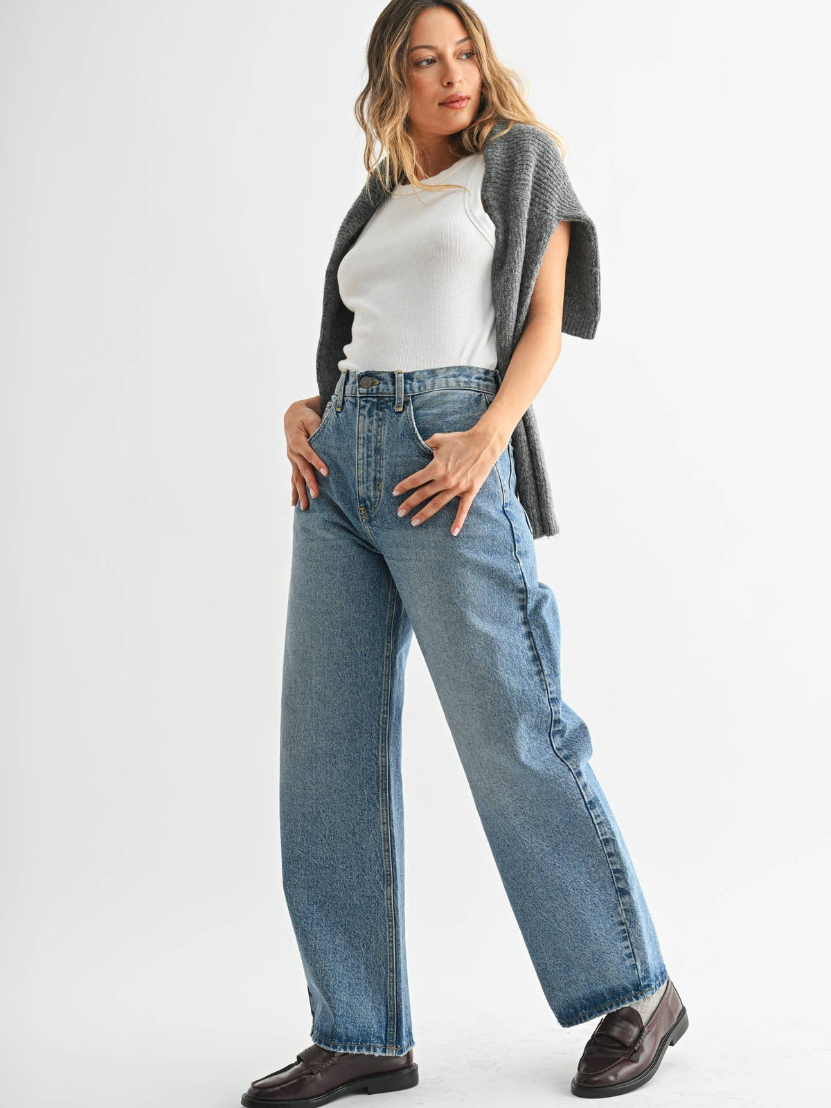 Just Black Denim High Rise Clean Barrel Jean | Medium Wash