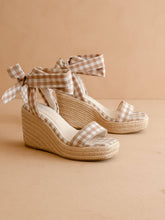 Load image into Gallery viewer, The Oceana | Latte Gingham Wrap Wedge

