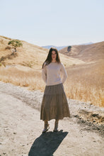 Load image into Gallery viewer, Scallop Sweater | Parchment
