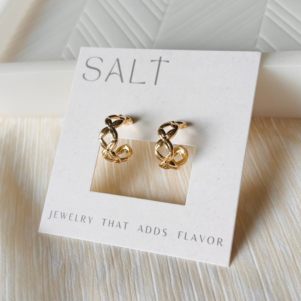 *Back In Stock!* Criss-Cross Hoop Earrings