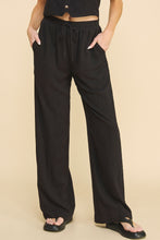 Load image into Gallery viewer, Evergreen Linen Pants | Black
