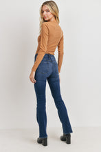 Load image into Gallery viewer, The Dark Slim Flare Jean
