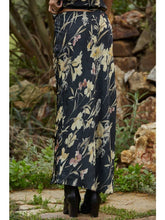 Load image into Gallery viewer, Aster Skirt
