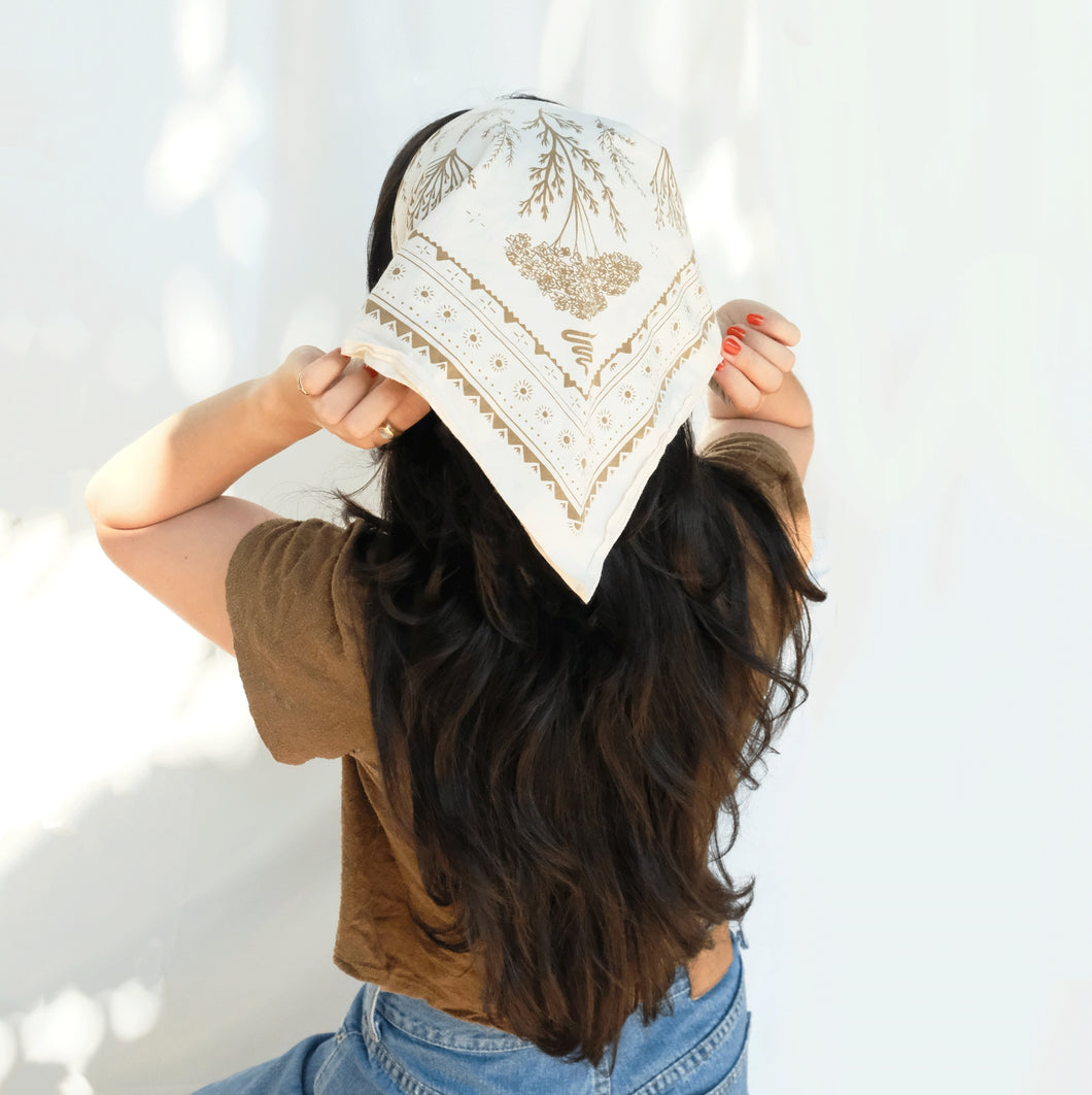 Elana Gabrielle High Desert Bandana | Sage