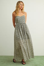 Load image into Gallery viewer, The Lila Floral Maxi
