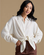 Load image into Gallery viewer, Le Soleil Linen Tunic
