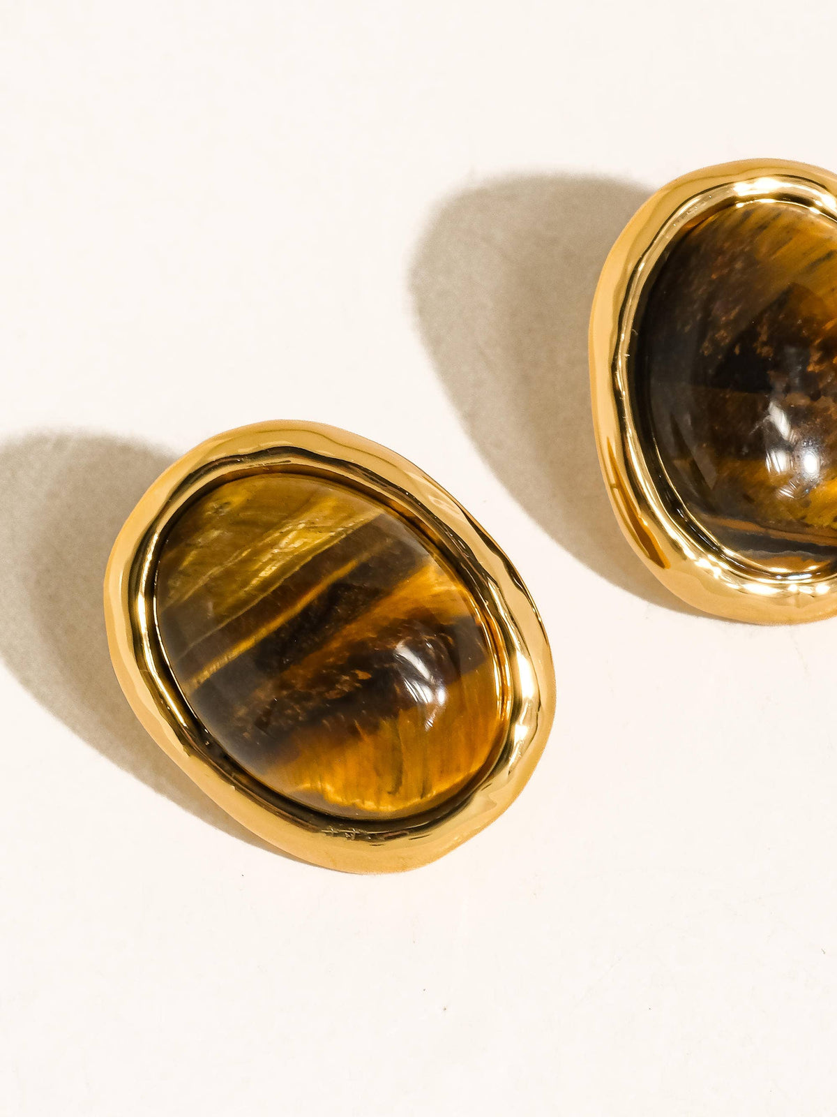 Dahlia 18K Gold Vintage Natural Stone Earring | Brown