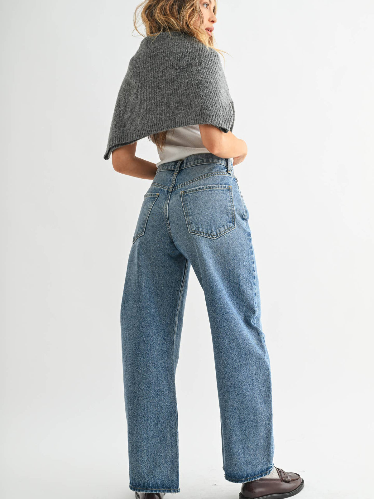 Just Black Denim High Rise Clean Barrel Jean | Medium Wash