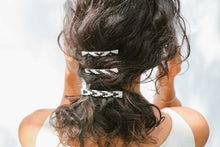 Load image into Gallery viewer, Beaded Barrette
