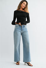 Load image into Gallery viewer, Just Black Denim Mid Rise Slim Wide Leg | Light Wash

