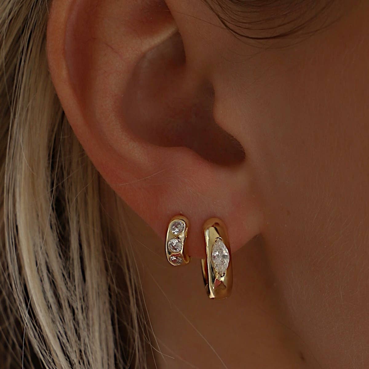Aurum Hoops | 2 Colors Available