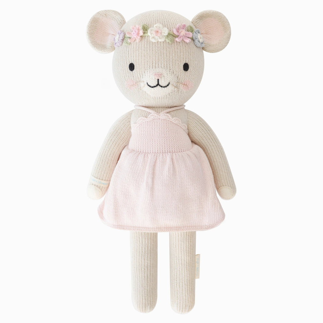 Cuddle + Kind Emma the Mouse, Gives 10 Meals