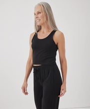 Load image into Gallery viewer, Cool Stretch Cropped Lounge Tank | Black
