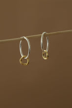 Load image into Gallery viewer, Ligne Duo Hoops
