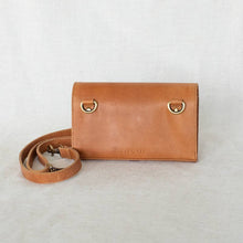Load image into Gallery viewer, Dimarco Crossbody Bag | Camel
