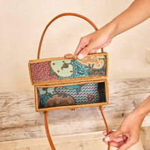 Load image into Gallery viewer, Ata Vine Rattan Box Handbag with Diamond Pattern
