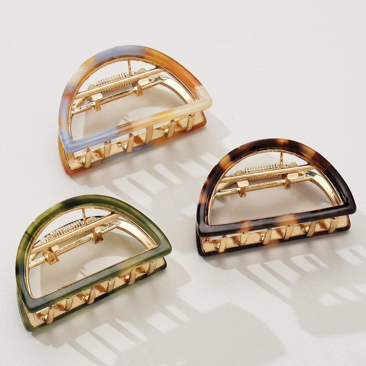 Rosalie Western Classic Half Moon Metal Claw Clip