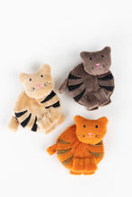Load image into Gallery viewer, Measuring Tape Kitty
