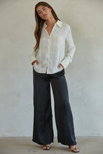 Load image into Gallery viewer, Eleanor Blouse
