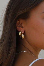 Load image into Gallery viewer, Coco Chunky Hoop Earrings *2 Colors Available*
