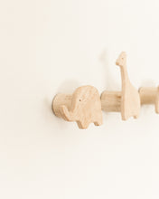 Load image into Gallery viewer, Safari Animal Wall Hooks Set
