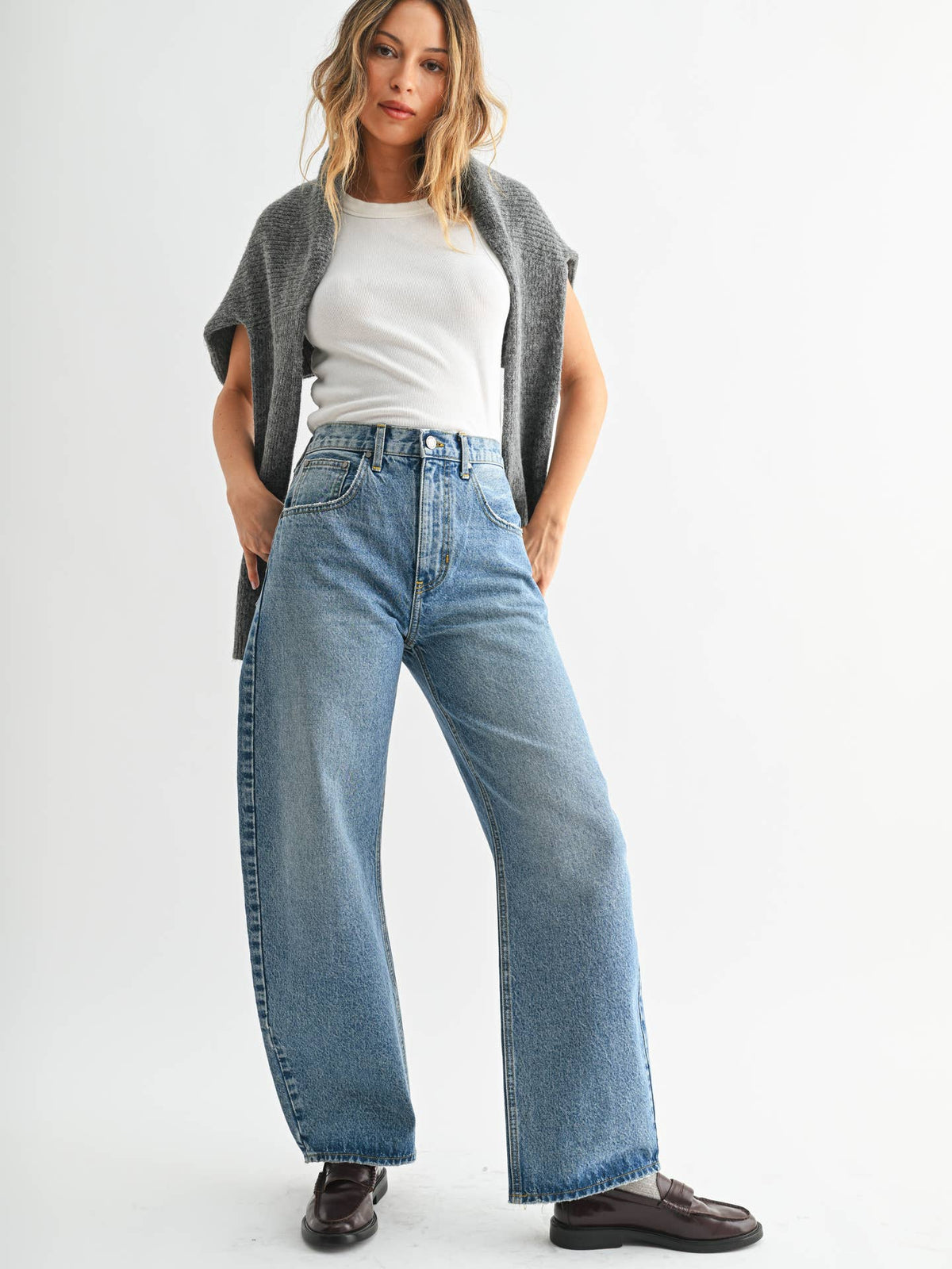Just Black Denim High Rise Clean Barrel Jean | Medium Wash