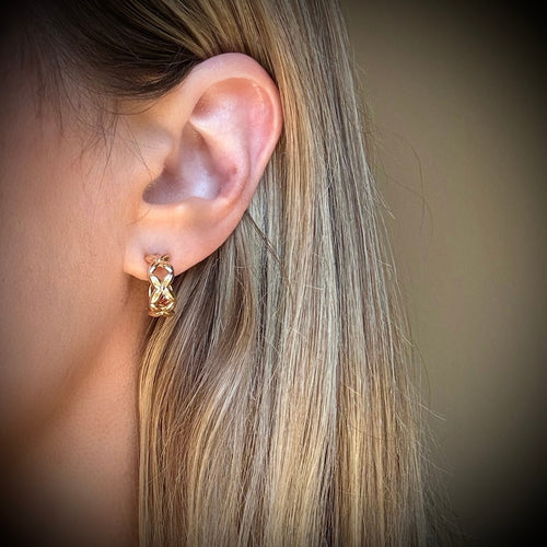 *Back In Stock!* Criss-Cross Hoop Earrings