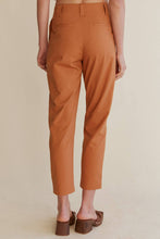 Load image into Gallery viewer, Crescent Marcello Linen Tapered Pants

